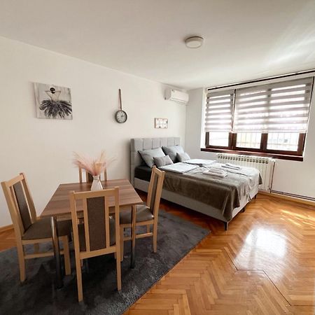 Apartmán Nejra SJJ Exteriér fotografie